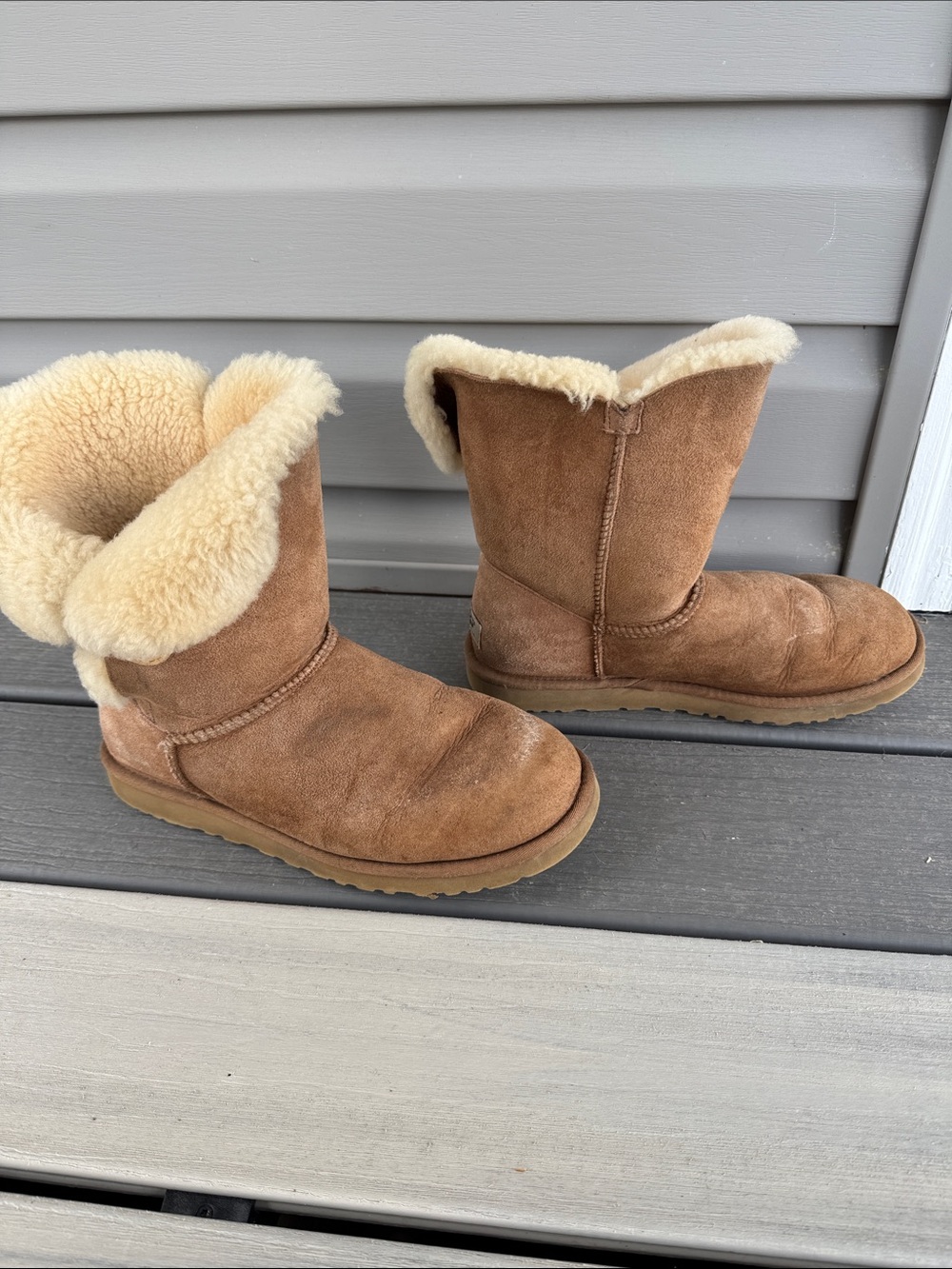 UGG Short Sheepskin Boots - Chestnut with Cream Lining - Picture 4 of 5